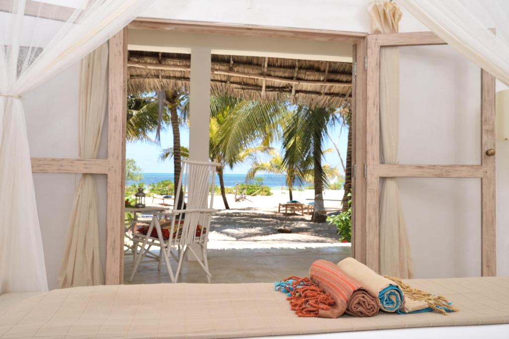 The Barefoot Luxury Break